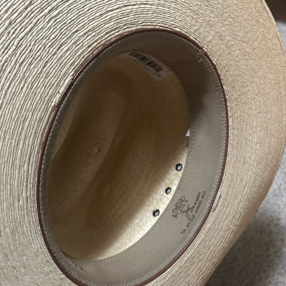 Cowboy hat - Picture 6 of 6